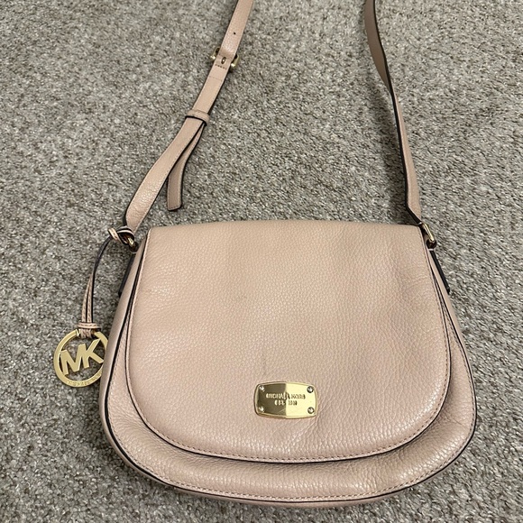 Michael Kors Tan Crossbody Bag - Picture 1 of 6